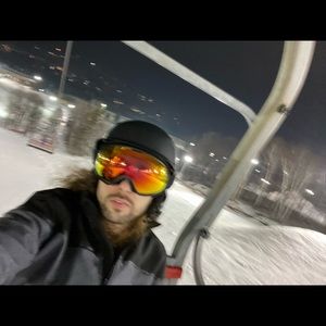 Meet your Posher, Felix